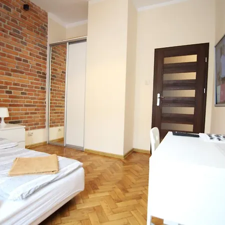 Rainbow 5 Apartment