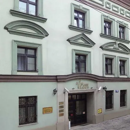 Hotel Eden