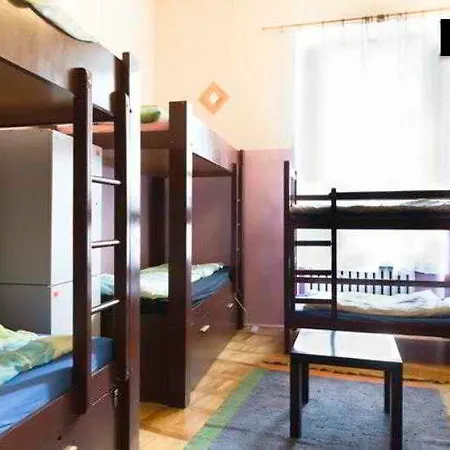 Zodiakus Hotel 2*