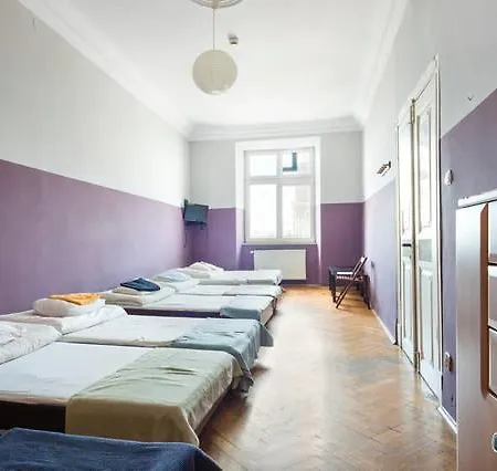 Hostel Rynek 7 *