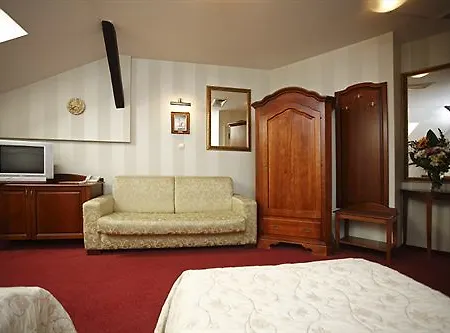 Ostoya Palace 4* Krakow