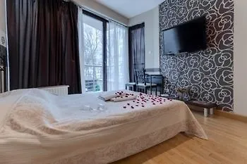 Penguin - Train Station Apartment