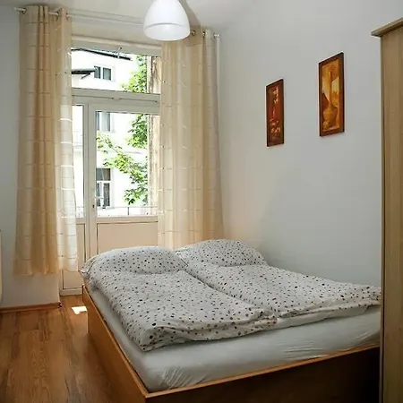 Penguin - Wawel Castle Apartment *