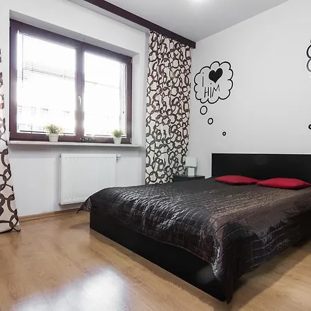 Nad Wisla Z Basenem Apartment Krakow