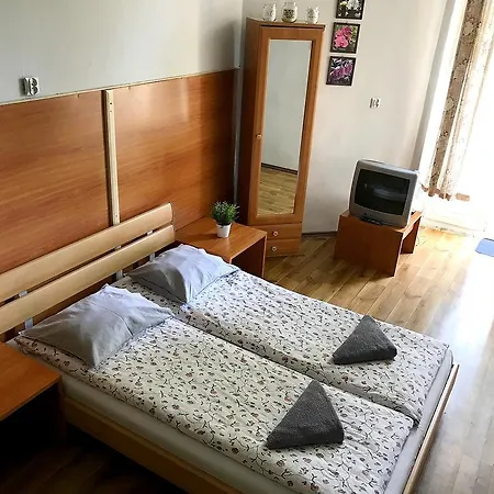 Al Fresco Hostel Krakow