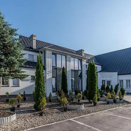 Junior Hotel 3*