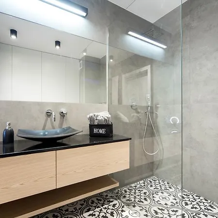 Lemir Wawrzynca 21 Apartmán