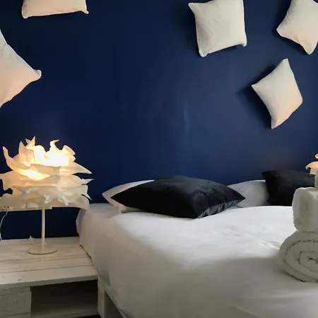 Apartment Cloud Apartment *