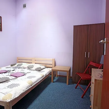 Hostel Cinnamon *