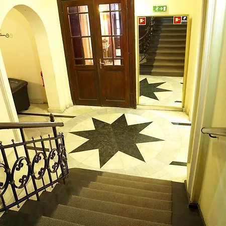 Elektor Premium 3* Krakow
