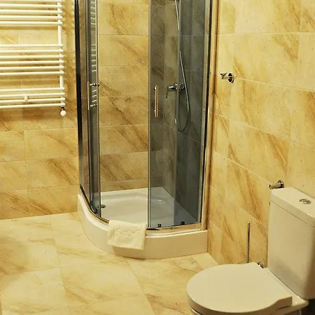 Santi 4* Krakow