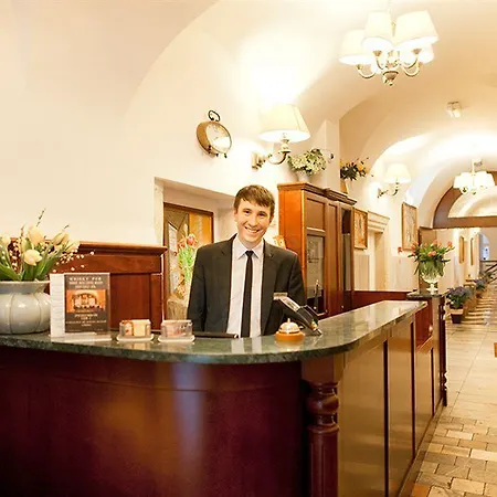 Otel Jan