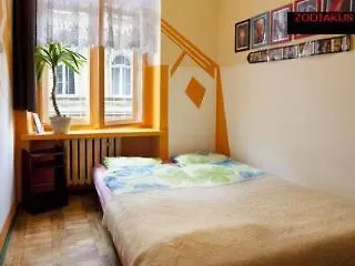 Hotel Zodiakus 2*