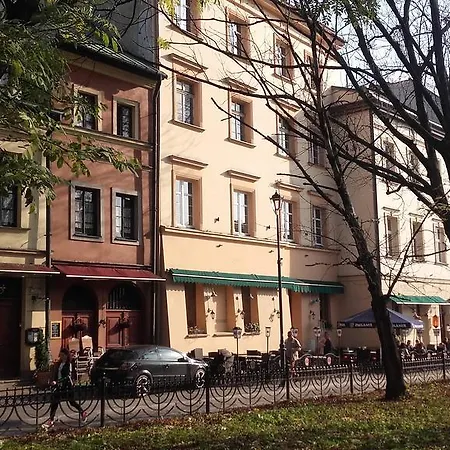 Bed & Breakfast Momotown Privates 2*