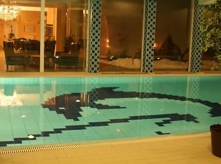 Daisy Superior Hotel