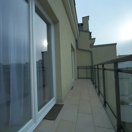 Arianska Residence *