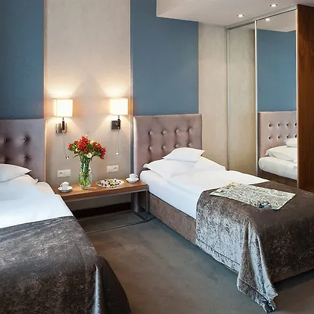 Hotel Unicus Old Town - Destigo Cracóvia
