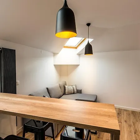 Downtown Cracow Apartment *