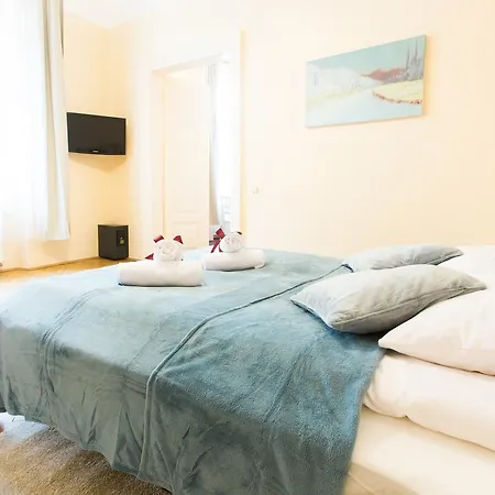 Appartamento Apartments Roman