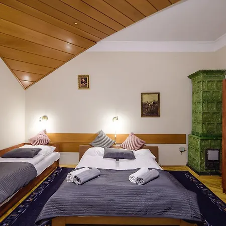Golden Lion Guest Szewska 19 Ξενοδοχείο με διαμερίσματα Krasków