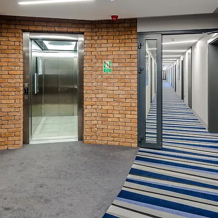 Aparthotel Lwowska 1 4*