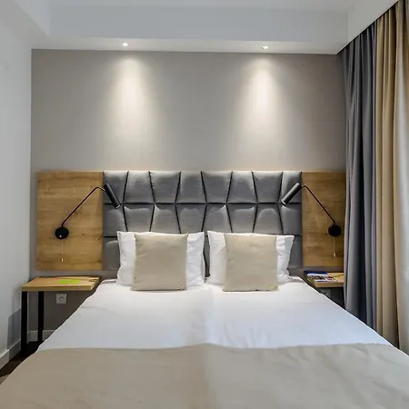 Aparthotel Lwowska 1 4*