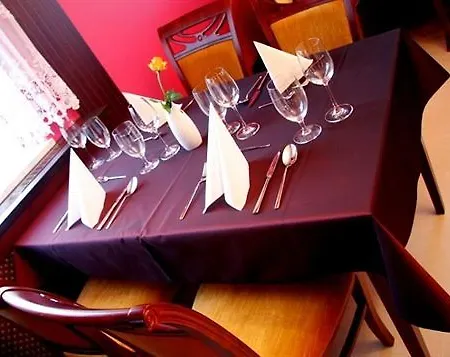 Dworek Magnat 3*