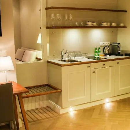 Aparthotel Bracka 6 4*