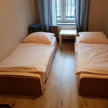 Kaktus Hostel *