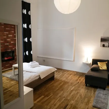 Jagiellonian Apartment