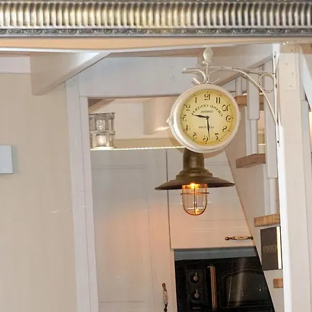 Incognito Apartment