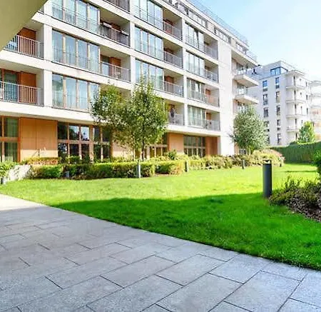 Angel Plaza Apartament *