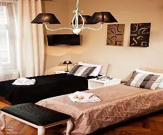 Leone 3* Krakow