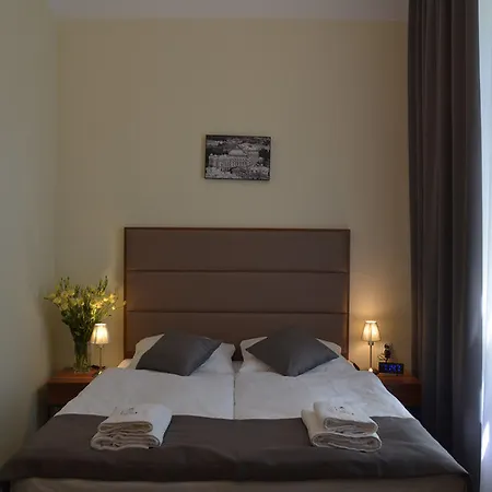 Old Town Aparthotel
