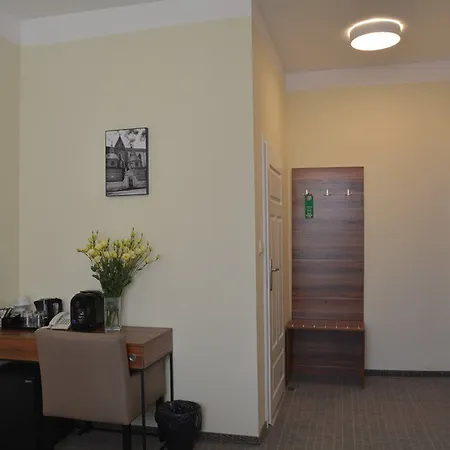 Old Town Aparthotel 3*