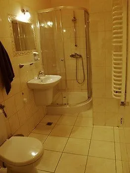 Hostel Heynow Rooms, And In Center Kraków