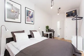 Krakow B&B Aparthotel 3*