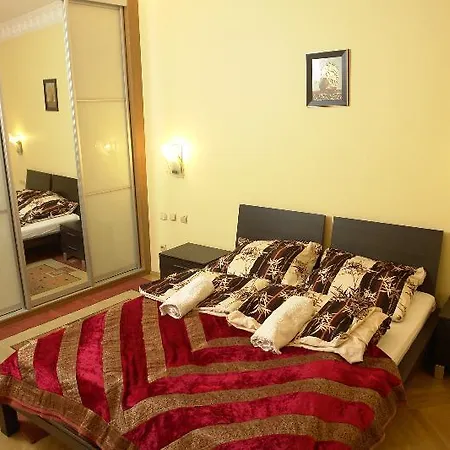 P&j Tourist 5* Krakov