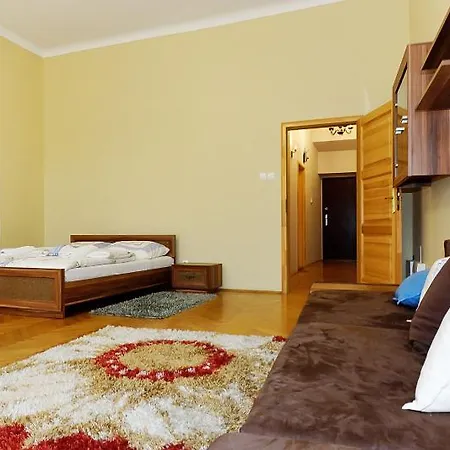 P&j Tourist Hotel 5*