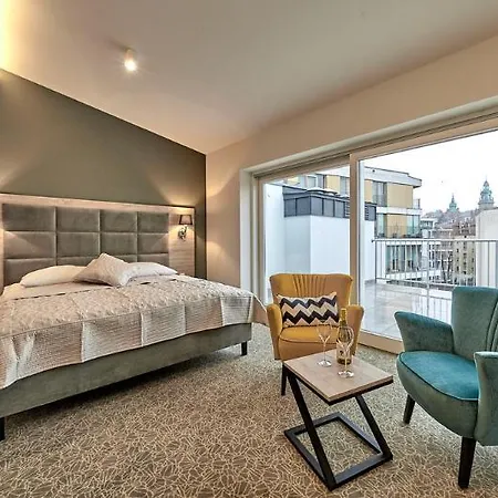 32 Old Town 3* Cracovia