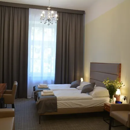 Old Town 3* Krakow