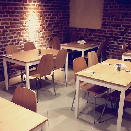 Aparthotel Old Town 3*