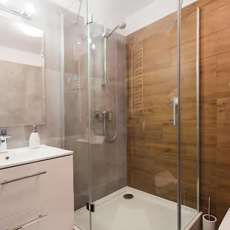 Apartwawel 5* Krakow
