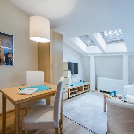 Apartwawel 5* Krakow