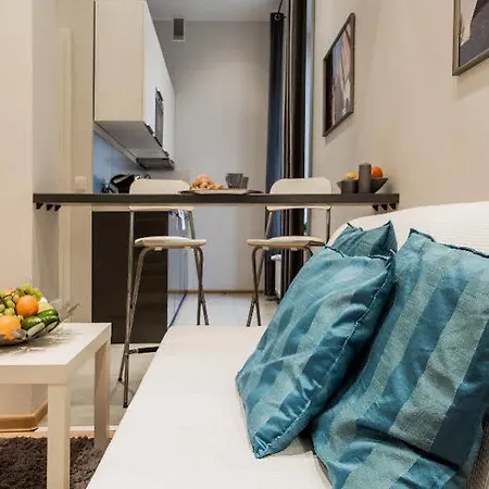 Hotel Apartwawel 5*