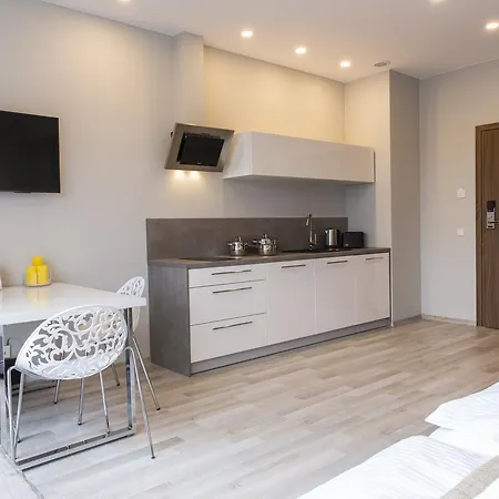 Udanypobyt Apartament Zamoyskiego 73 * Krakow