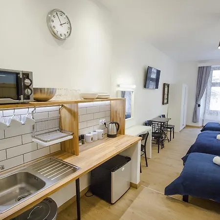 Goscinne Sw. Anny Apartmanhotel *