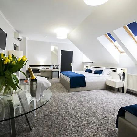 Kontrast Aparthotel