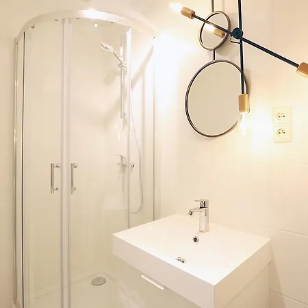 Apartment Faust In The Heart Of Kazimierz By Mint Krakow