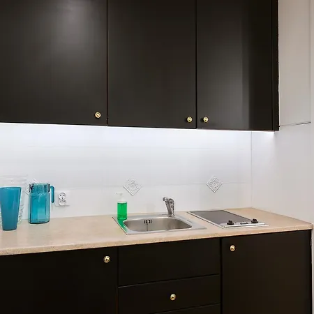 Apartment Around Market Square